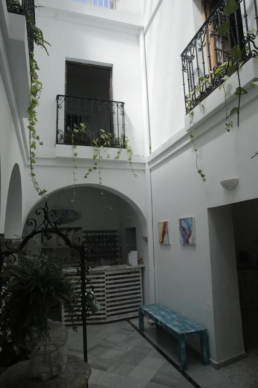 Wake Up In Tarifa Hostel & Restaurant Lounge Exterior foto