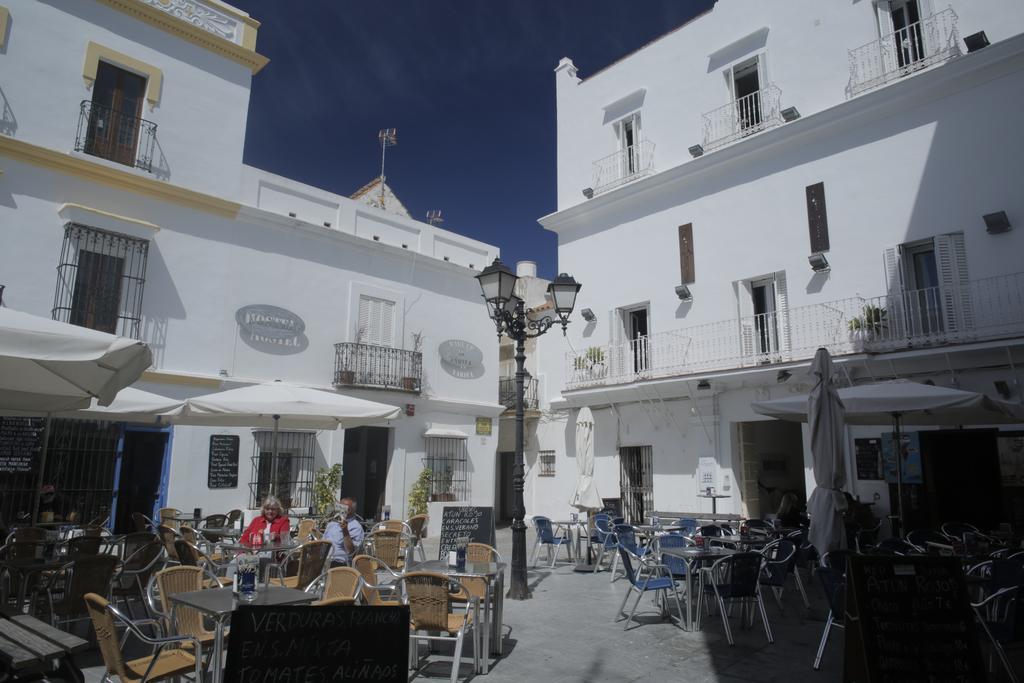 Wake Up In Tarifa Hostel & Restaurant Lounge Exterior foto