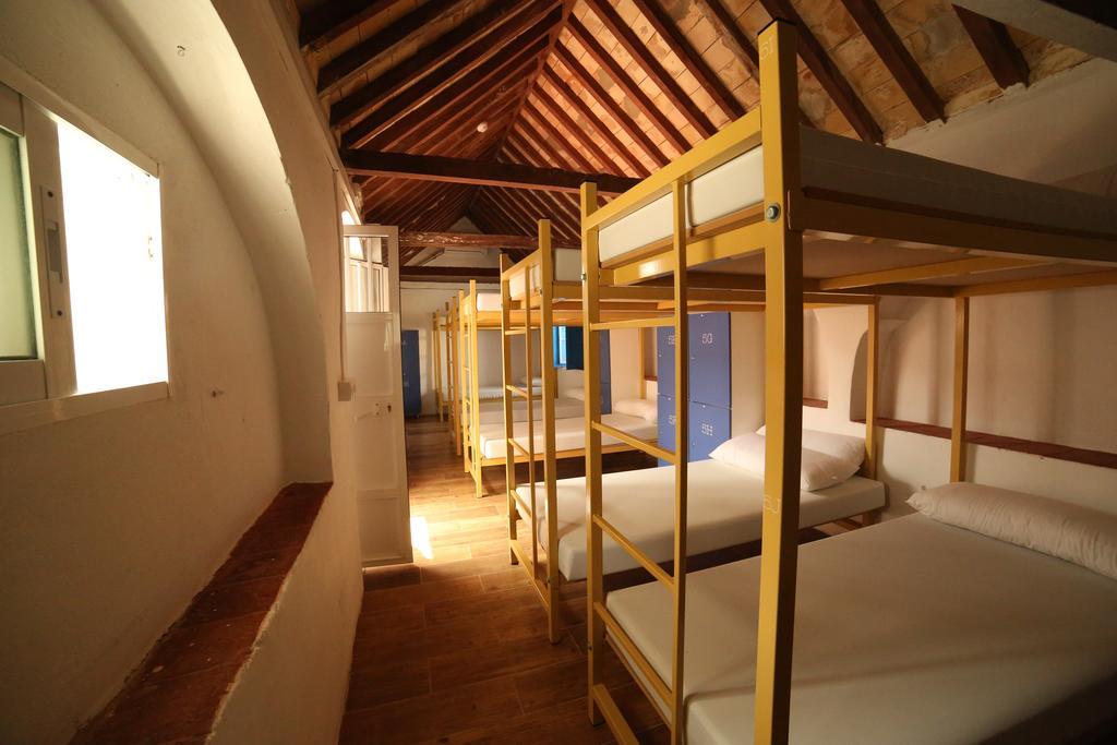Wake Up In Tarifa Hostel & Restaurant Lounge Quarto foto