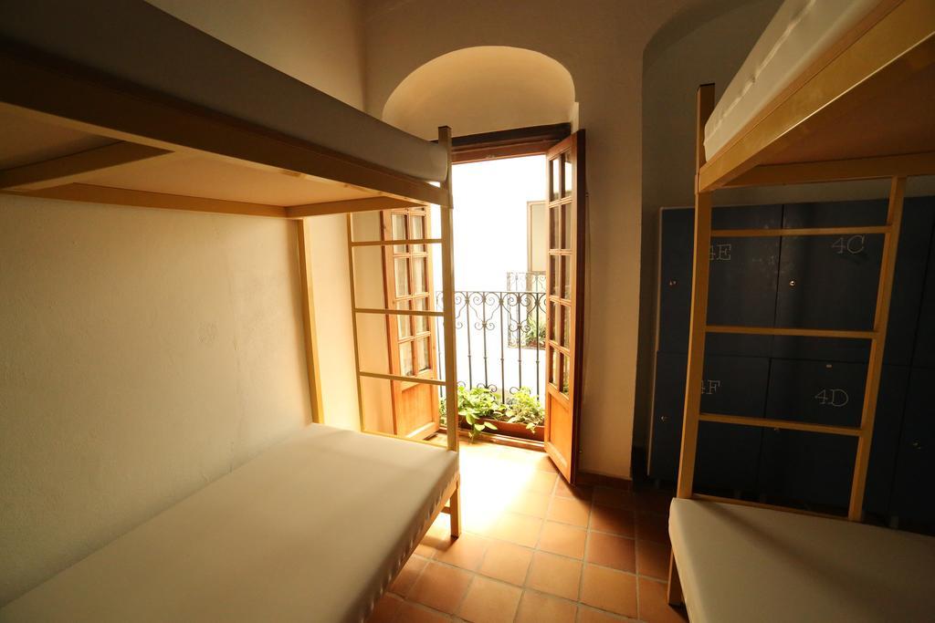 Wake Up In Tarifa Hostel & Restaurant Lounge Quarto foto
