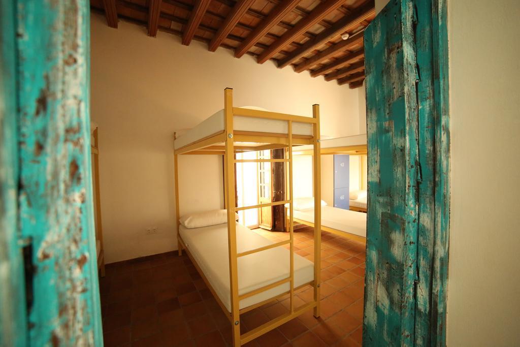 Wake Up In Tarifa Hostel & Restaurant Lounge Quarto foto