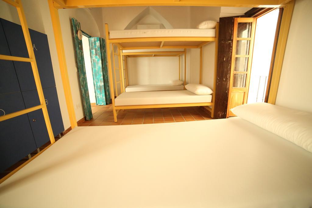 Wake Up In Tarifa Hostel & Restaurant Lounge Quarto foto